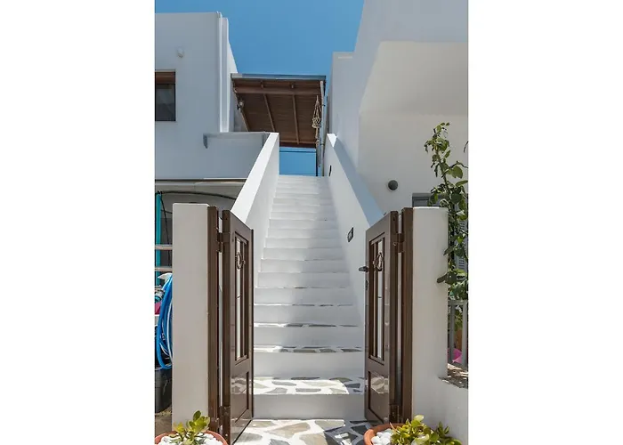 Lägenhet Melina's Cozy Triovasálos